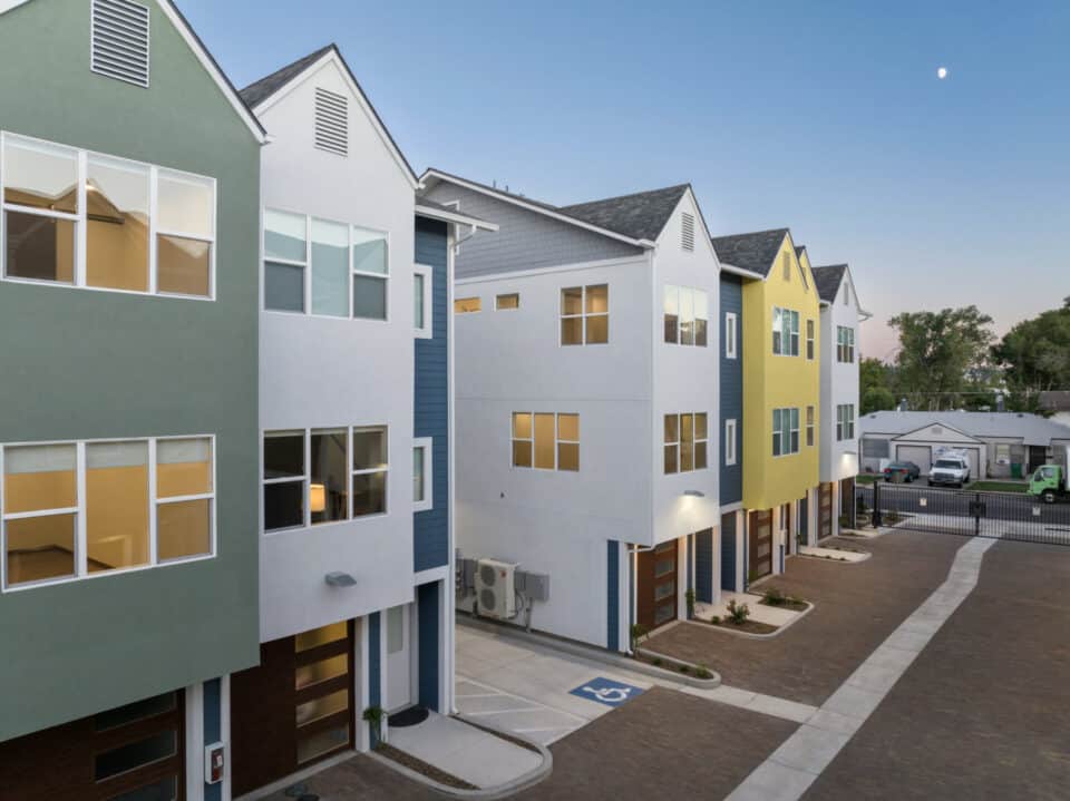 Townhomes for Rent in Midtown Reno at Grand Canyon Mews